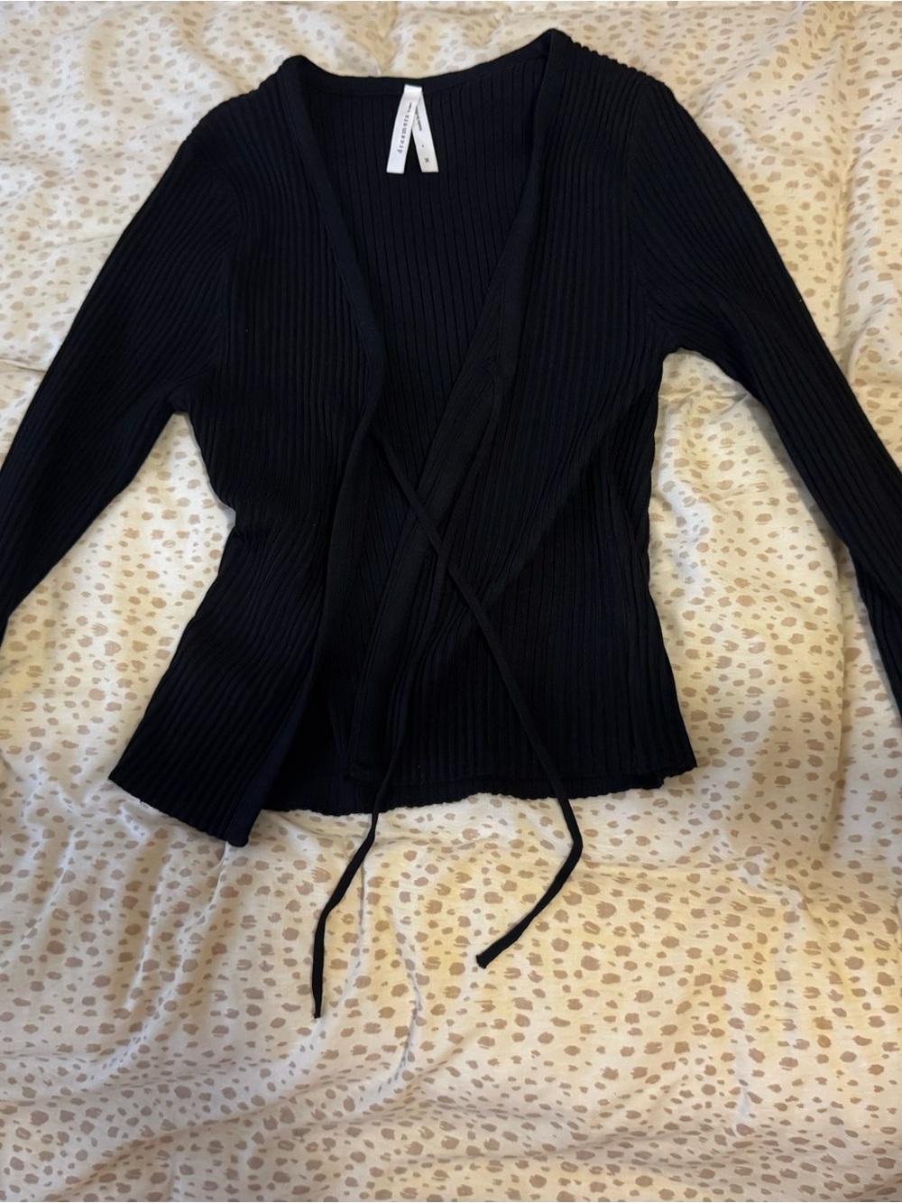 Dreamers Black Ribbed V-Neck Knit Cardigan - Picture 2 of 3
